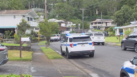 Employees describe Manoa murder.